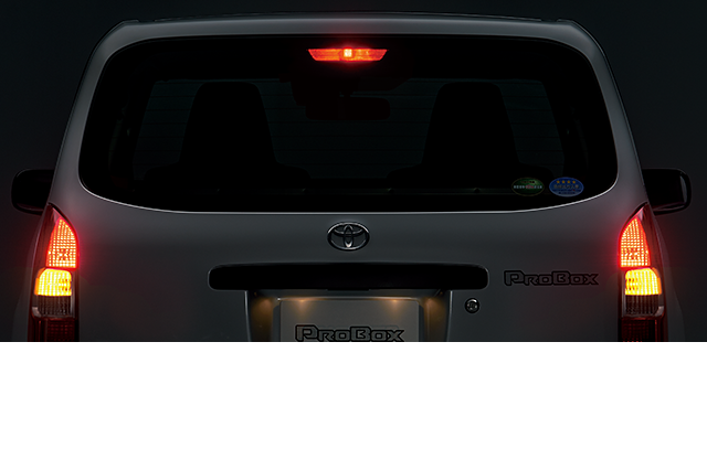 carlineup_probox_safety_active_2_05_pc