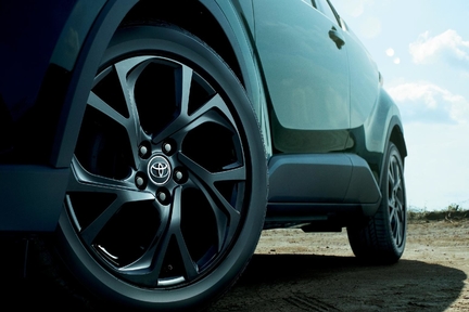 C Hr 価格 グレード 宮崎トヨタ