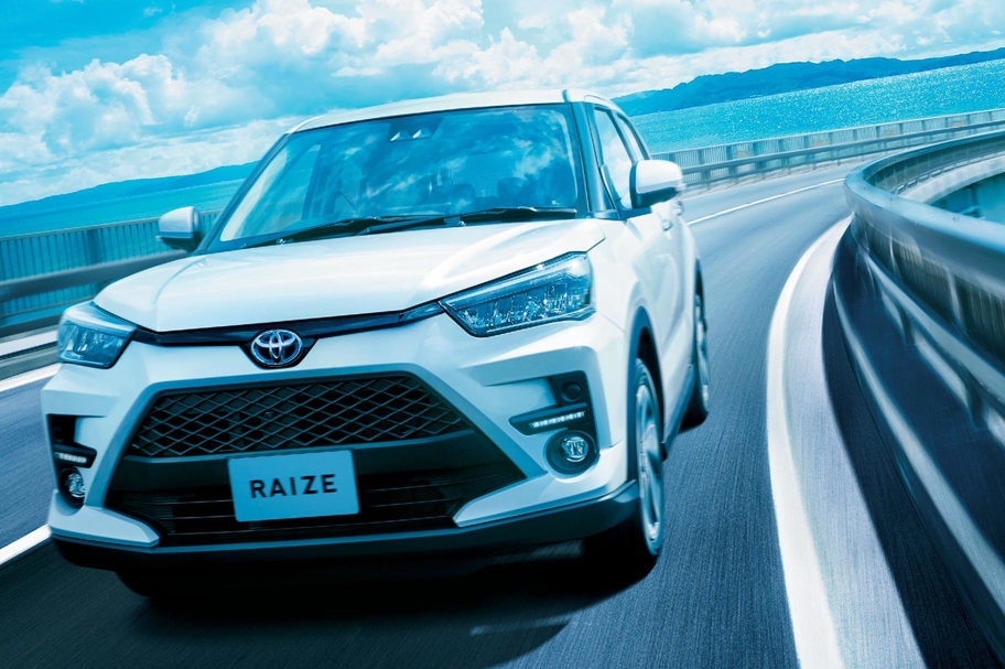 Z(ハイブリッド・2WD)