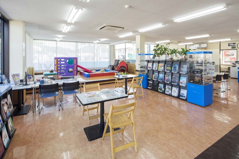 N_日南店 内観2