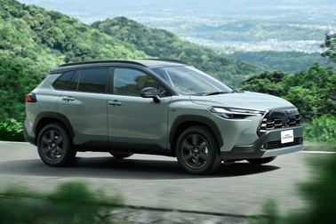 特別仕様車 Z“Adventure”（2WD）［ベース車両はZ（2WD）］